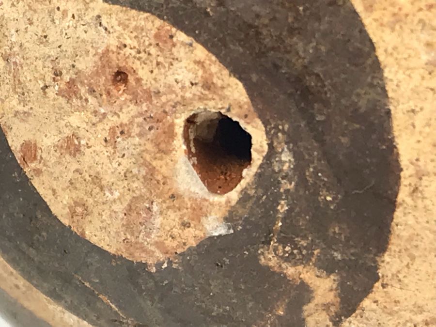 Painted Pottery Egg With Metal Stand 5.5L X 5W [Photo 9]