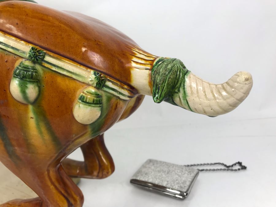 Vintage Majolica Pottery Horse Sculpture 22W X 10D X 16.5H  [Photo 13]