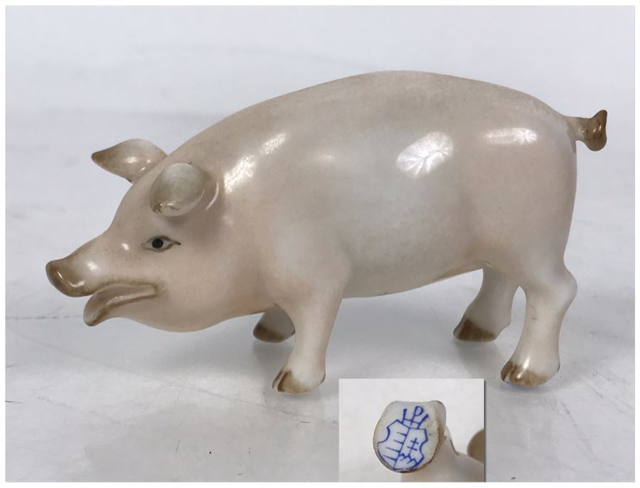 Herend Hungary Hand Painted Porcelain Pig Figurine 3W