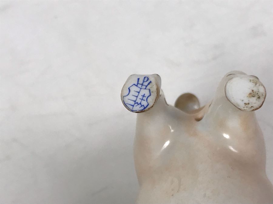 Herend Hungary Hand Painted Porcelain Pig Figurine 3W [Photo 9]