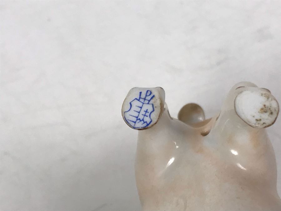 Herend Hungary Hand Painted Porcelain Pig Figurine 3W [Photo 8]