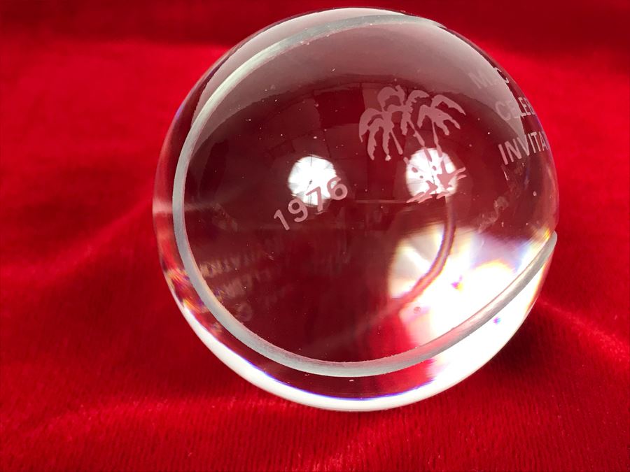 Vintage 1976 Tiffany & Co. Crystal 'Mac Davis Celebrity Invitational' Paperweight [Photo 4]