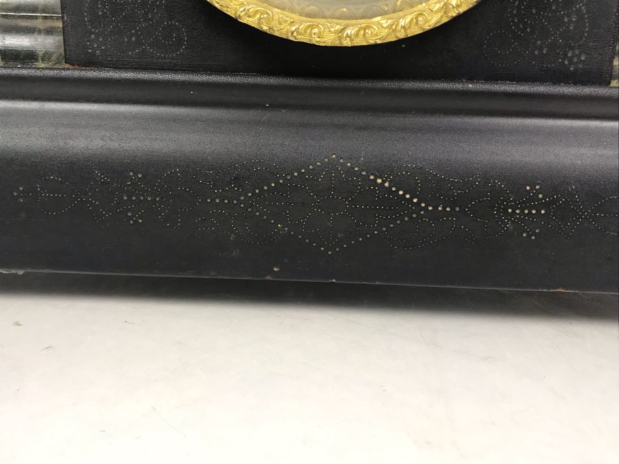 Vintage Working Wooden Faux Marble Mantle Clock By The E. Ingraham Co Bristol, Conn. 17W X 7D X 10.5H [Photo 16]