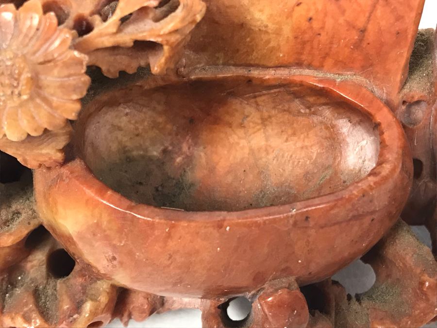 Vintage Chinese Carved Red Soapstone Vase 6W X 2D X 2.5H [Photo 7]