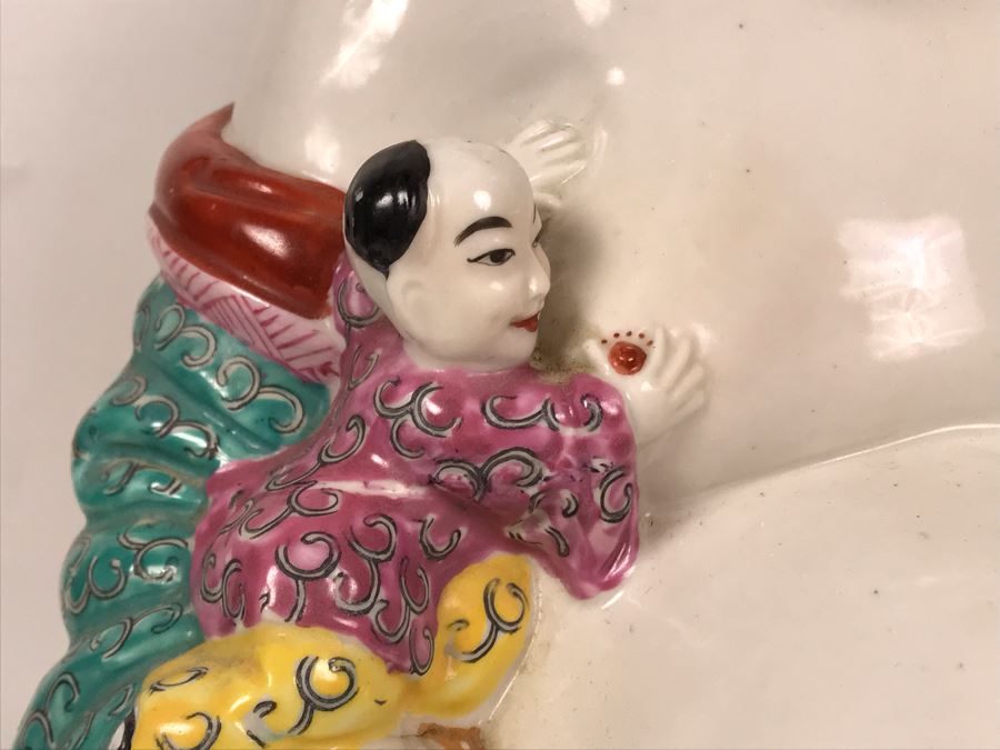 Large Signed Chinese Porcelain Famille Rose Buddha With Stand 11W X 9D X 13H [Photo 11]