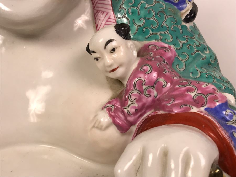 Large Signed Chinese Porcelain Famille Rose Buddha With Stand 11W X 9D X 13H [Photo 12]
