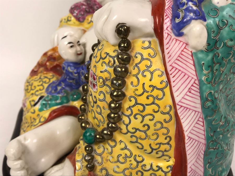 Large Signed Chinese Porcelain Famille Rose Buddha With Stand 11W X 9D X 13H [Photo 23]