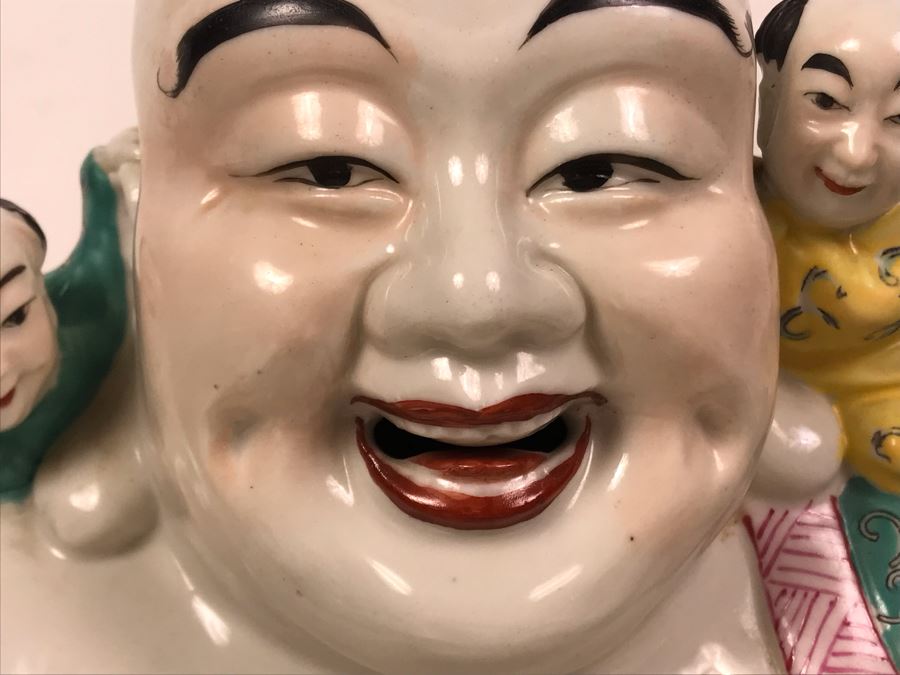 Large Signed Chinese Porcelain Famille Rose Buddha With Stand 11W X 9D X 13H [Photo 9]