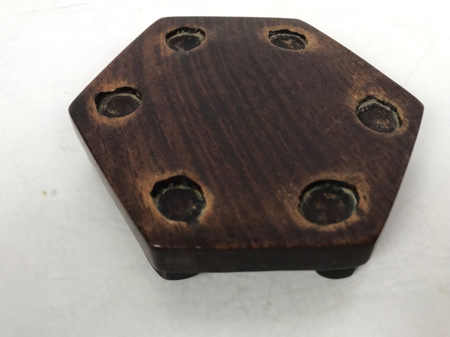 Vintage Chinese Porcelain Famille Rose Lidded Jar With Wooden Stand 5.5H X 5W [Photo 8]