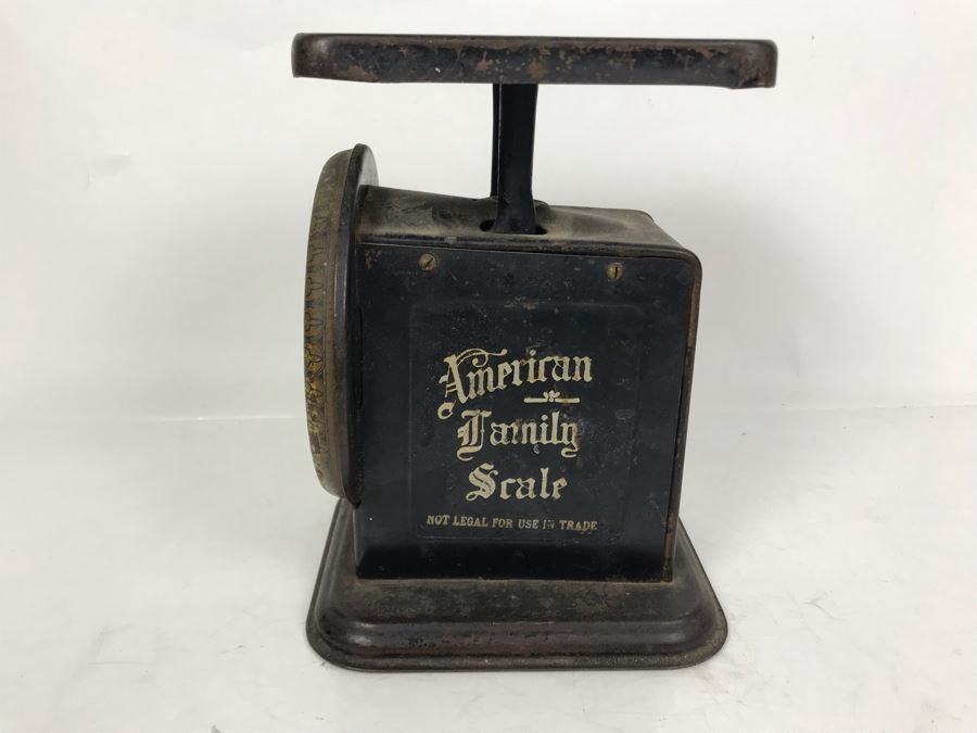 Vintage Metal American Family Scale [Photo 5]