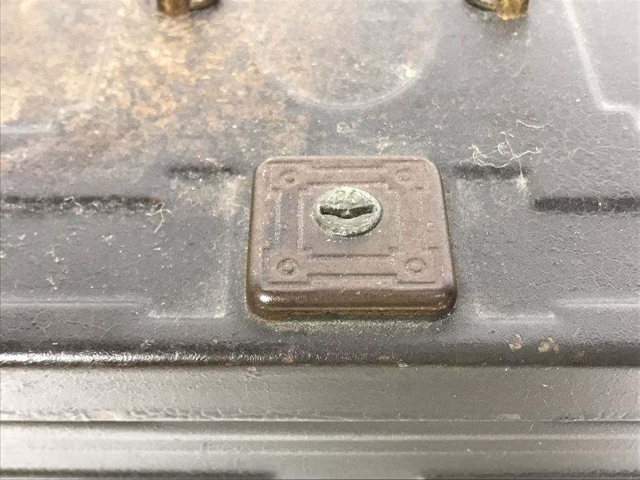 Vintage Metal Lock Box (Unlocked But No Key) 12.5W X 7.5D X 3.5H [Photo 3]