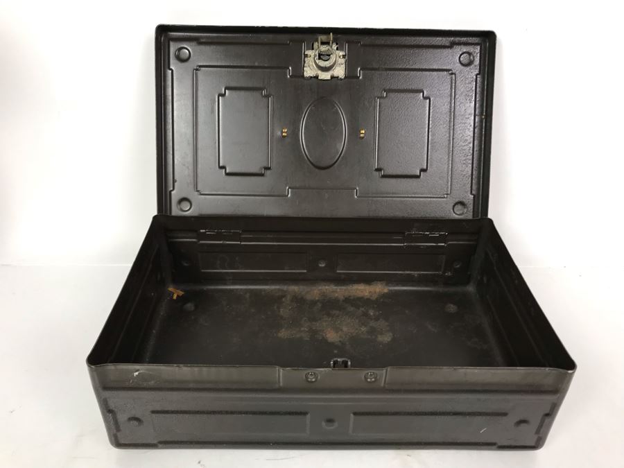 Vintage Metal Lock Box (Unlocked But No Key) 12.5W X 7.5D X 3.5H