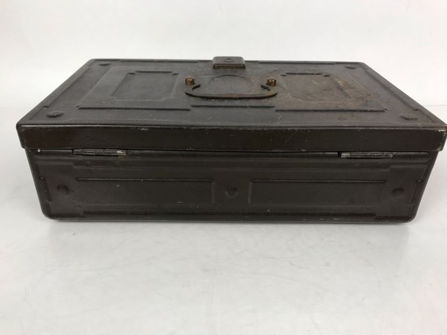 Vintage Metal Lock Box (Unlocked But No Key) 12.5W X 7.5D X 3.5H