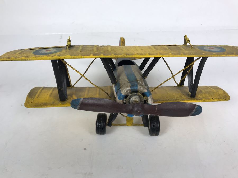 Metal Biplane Model [Photo 3]