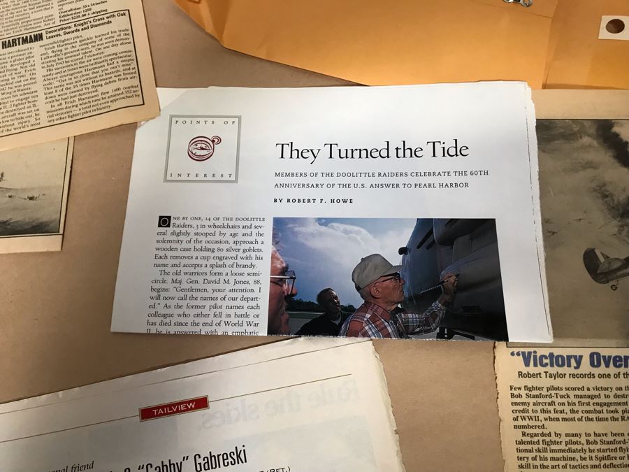 William S. Phillips Limited Edition Print Titled 'The Giant Begins To Stir' Inbound: Lt. Col. James H. Doolittle's B-25 Leads The Tokyo Raiders Across The Coast Of Japan No. 531 Of 1250 Signed By Artist And Signed By 16 Crew Members 27.5 X 22.5 [Photo 28]