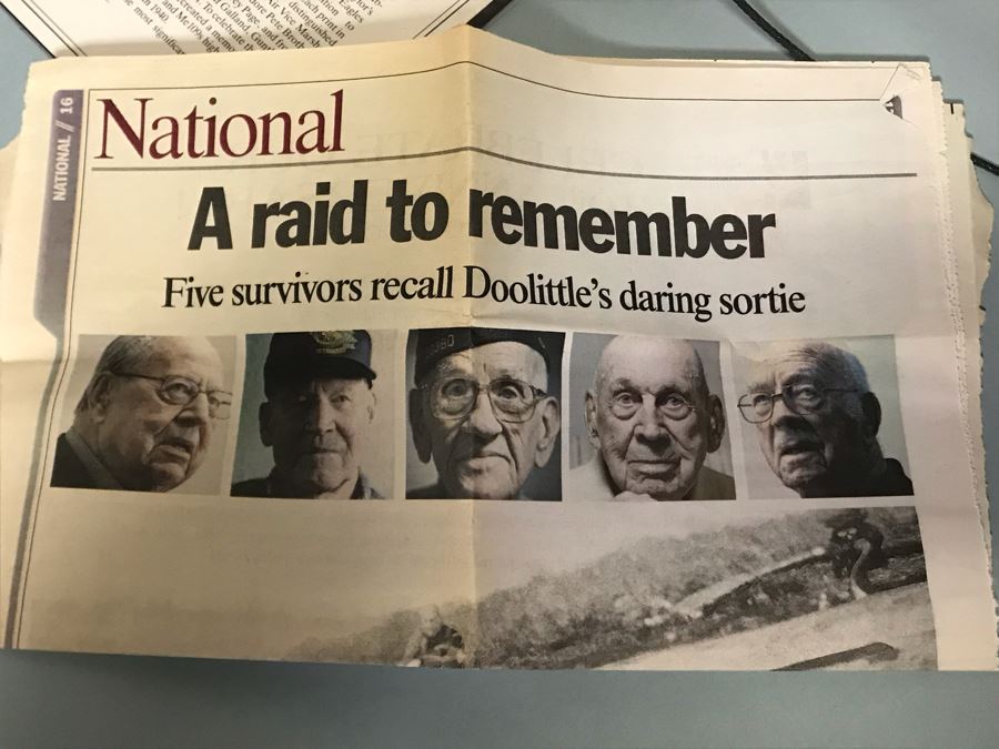 Robert Taylor L.E. Print Titled 'Eagles High' No. 189 Of 1000 Signed By Artist And Signed By Six Famous Fighter Pilots RAF: Johnnie Johnson, Pete Brothers, Geoffrey Page - Luftwaffe: Adolf Galland, Gunther Rall, Johannes Steinhoff 33 X 24 - See Photos [Photo 28]