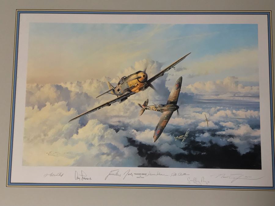 Robert Taylor L.E. Print Titled 'Eagles High' No. 189 Of 1000 Signed By Artist And Signed By Six Famous Fighter Pilots RAF: Johnnie Johnson, Pete Brothers, Geoffrey Page - Luftwaffe: Adolf Galland, Gunther Rall, Johannes Steinhoff 33 X 24 - See Photos [Photo 4]