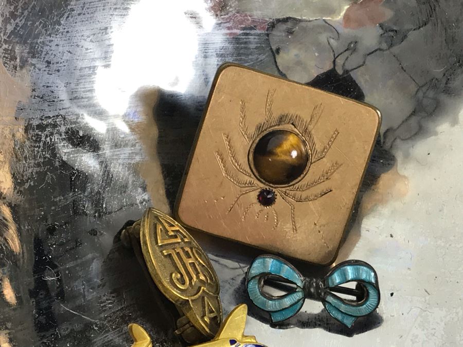 Metal Tree Motif Bowls With Various Costume Jewelry Including Mazer Brooch - See Photos [Photo 20]