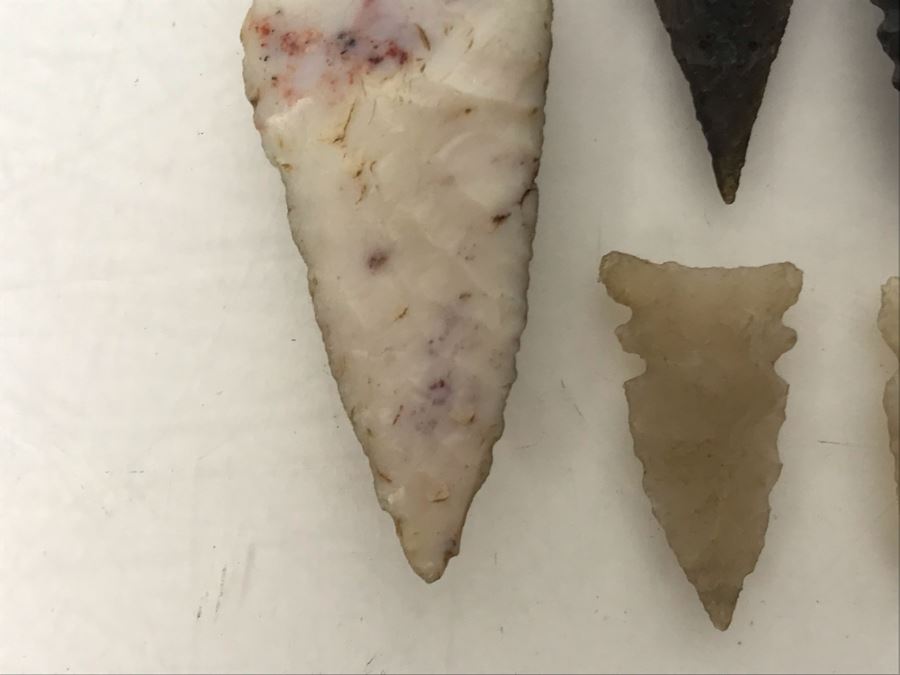 Collection Of Carved Stone Arrowheads [Photo 4]