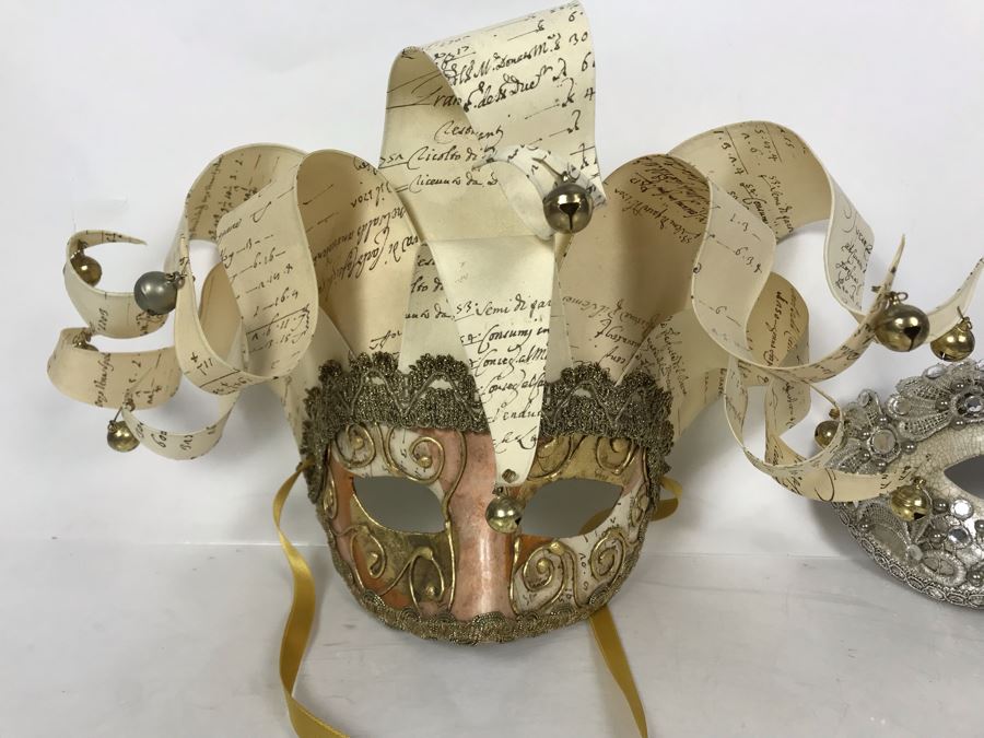 Pair Of Venetian Masks Ca'Macana Venezia Italy [Photo 3]