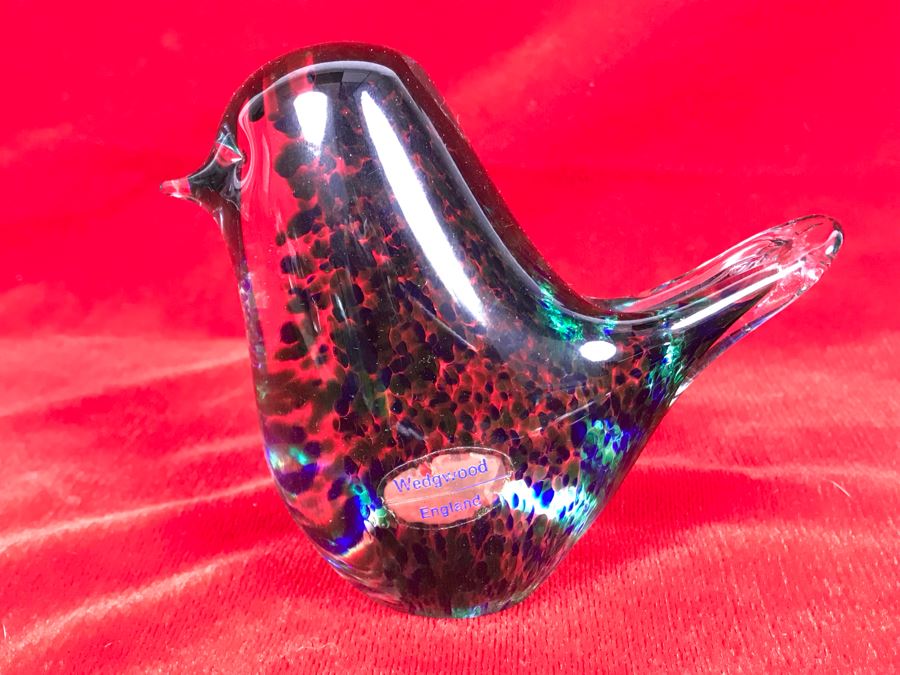 Wedgwood England Crystal Art Glass Bird Figurine 3.5H
