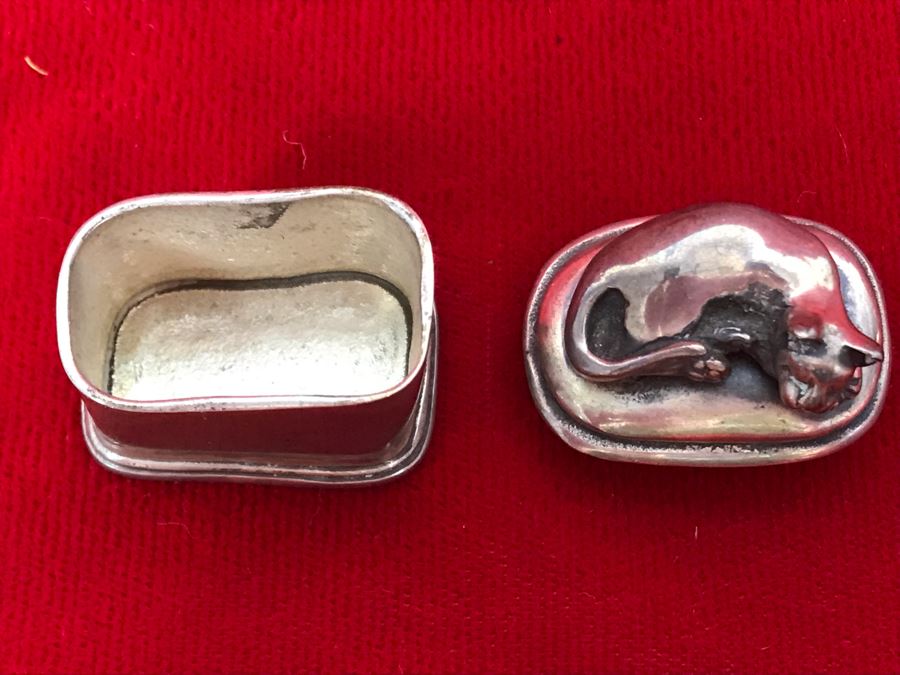 Signed Sterling Silver Pillbox With Cat On Lid 46.3g [Photo 7]