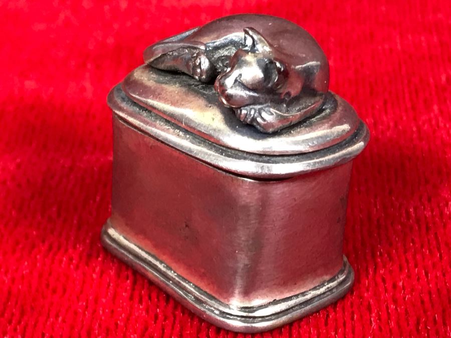 Signed Sterling Silver Pillbox With Cat On Lid 46.3g [Photo 4]