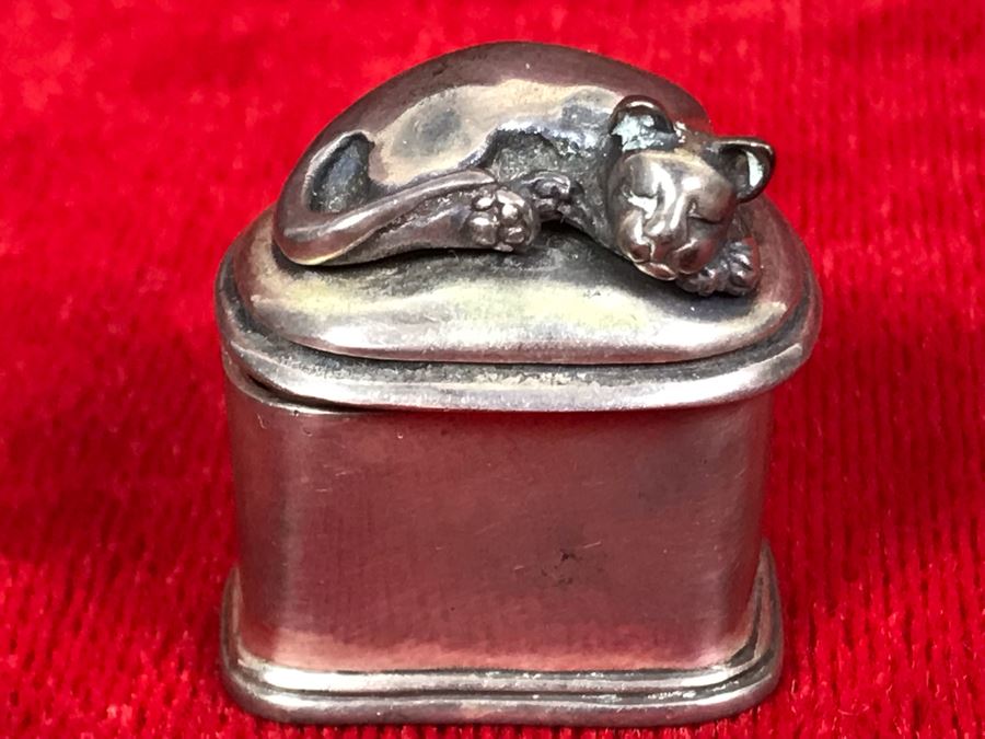 Signed Sterling Silver Pillbox With Cat On Lid 46.3g [Photo 2]