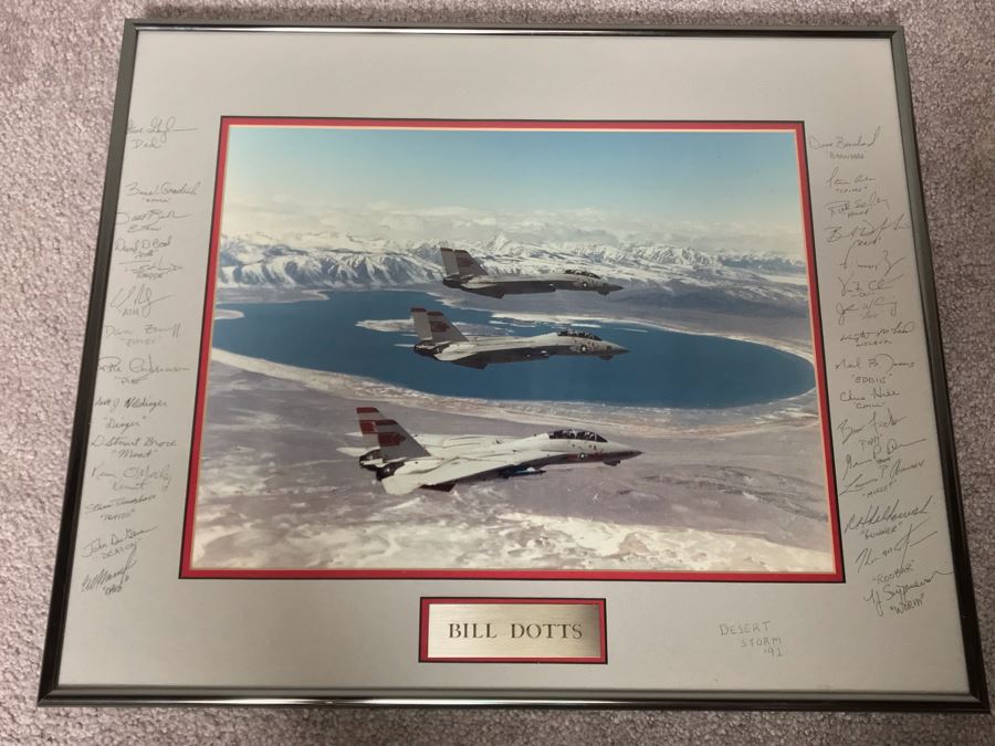 Signed Fighter Pilots Photograph Presented To Bill Dots Desert Storm 1991 19 X 16