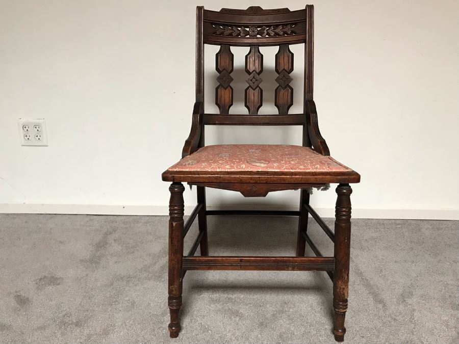 JUST ADDED - Vintage Wooden Side Chair [Photo 2]