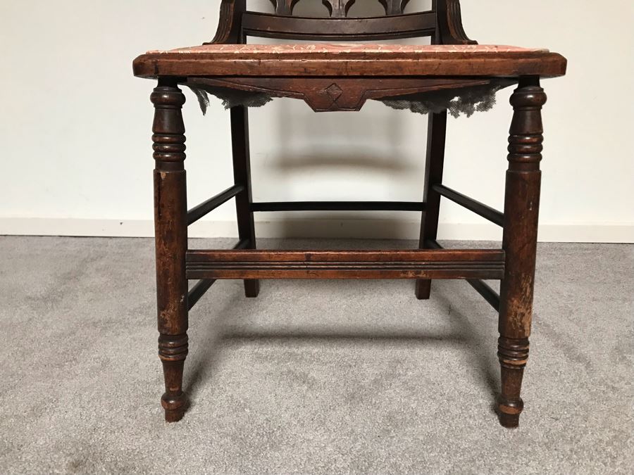 JUST ADDED - Vintage Wooden Side Chair [Photo 3]