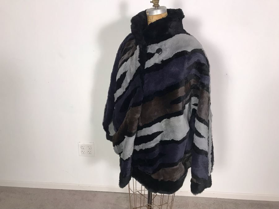 Vintage Neiman Marcus II Fur Coat [Photo 8]