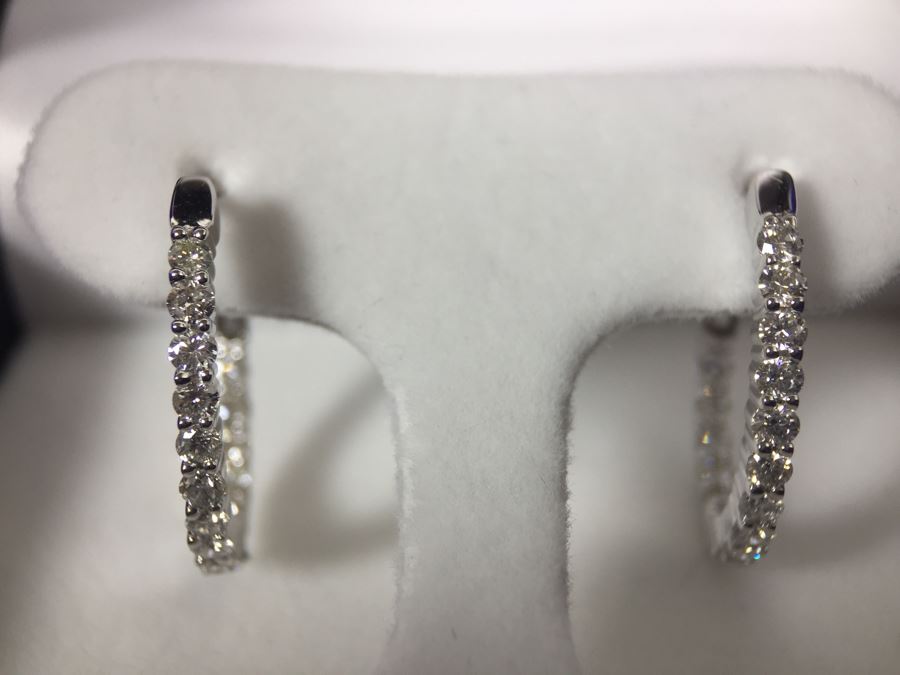 14K White Gold Diamond Hoops Earrings Apx 1.0 Total Carat Weight In Diamonds 3.7g Si-2 To I-1 Appraised Fair Market Value $800 [Photo 15]