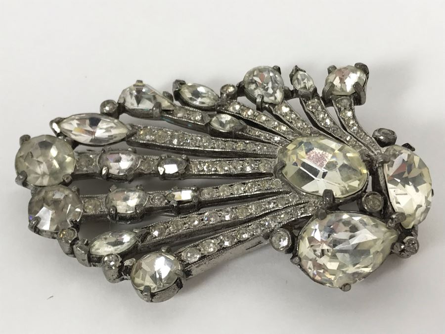 Large Vintage Signed Eisenberg Fur Clip [Photo 4]