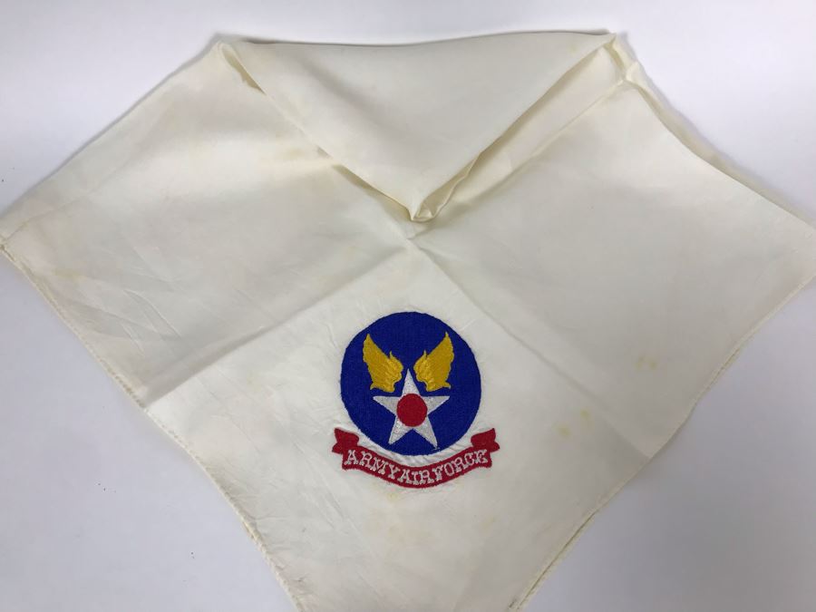 Authentic WWII Silk Off-White Army Air Force Pilot's Scarf 30' X 30' [Photo 2]