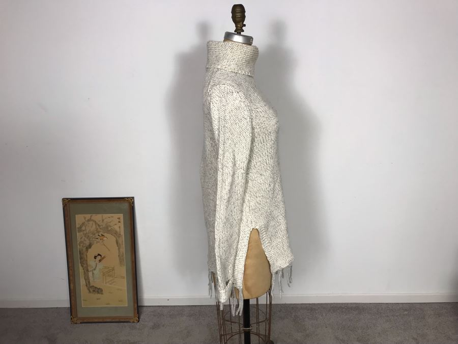 Wythe NY 100% Cashmere Sweater Size XS [Photo 4]