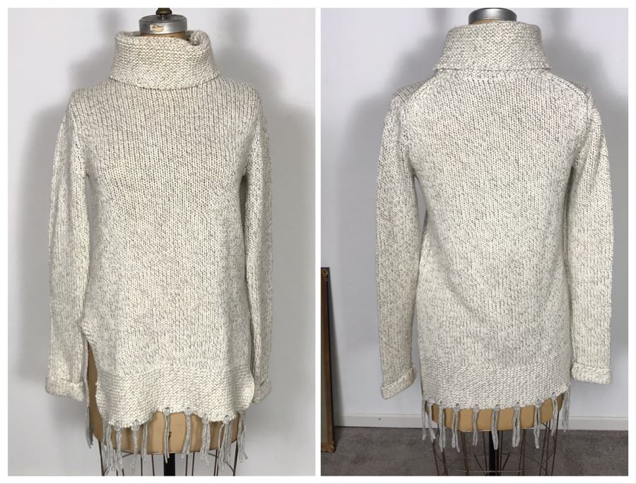 Wythe NY 100% Cashmere Sweater Size XS