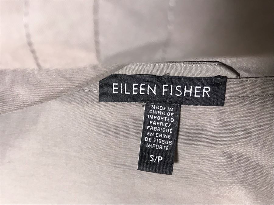 Eileen Fisher Reversible Hooded Jacket Size S/P [Photo 9]