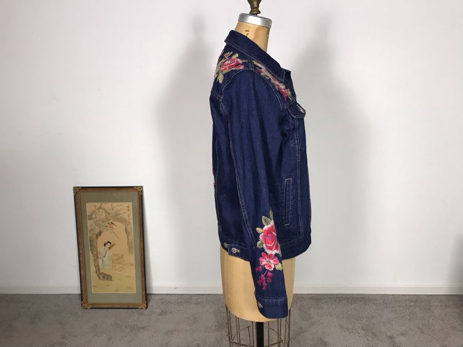 Johnny Was Workshop Embroidered Denim Jean Jacket Size S [Photo 6]