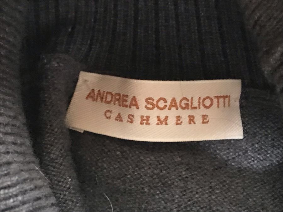 Andrea Scagliotti Cashmere Sweater Size M
