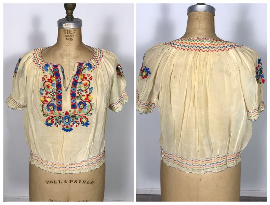 Vintage Hand Embroidery Top Made In Hungary [Photo 1]