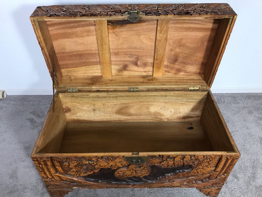Relied Carved Chinese Trunk Floral Bird Motif By Hip Hing & Co [Photo 16]