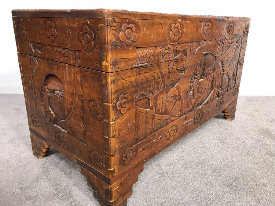 Relied Carved Chinese Trunk Floral Bird Motif By Hip Hing & Co [Photo 14]