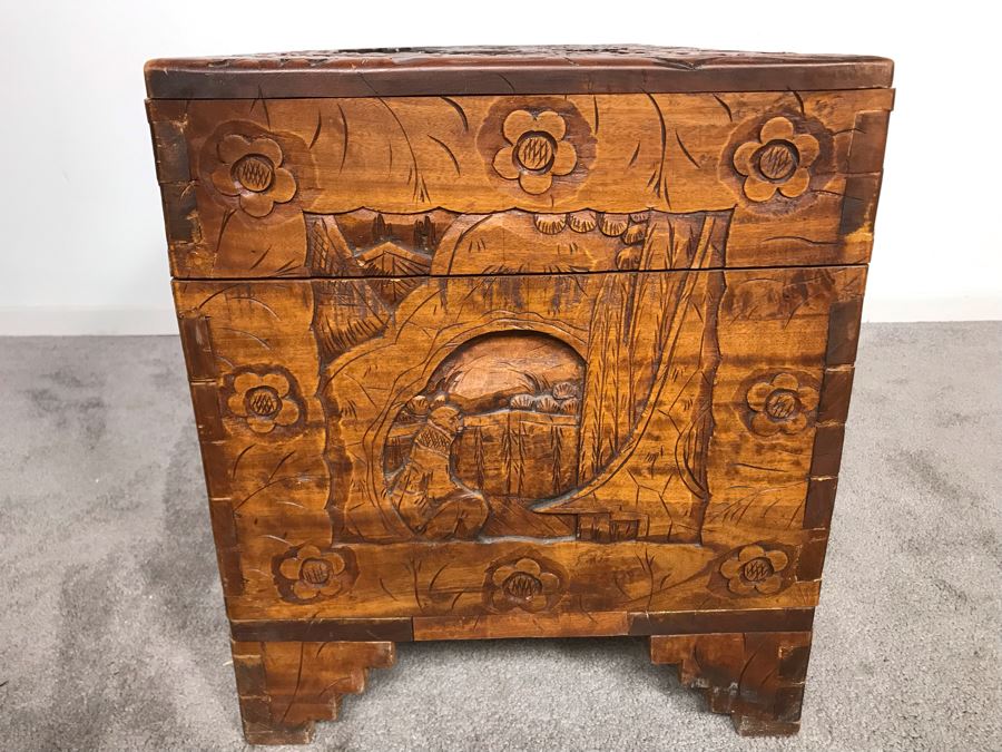 Relied Carved Chinese Trunk Floral Bird Motif By Hip Hing & Co [Photo 15]