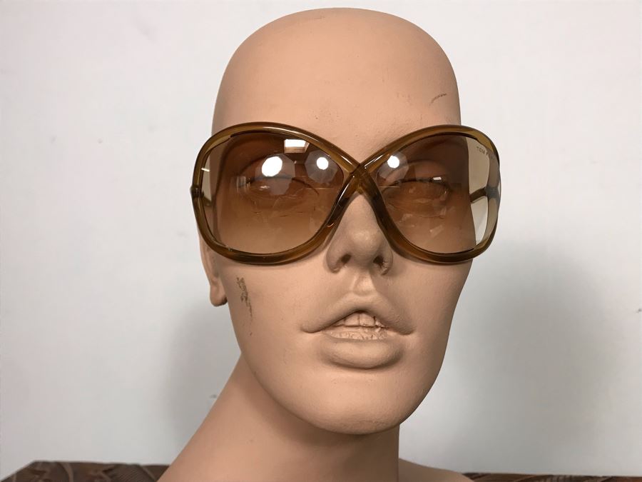 Tom Ford Sunglasses With Tom Ford Case [Photo 7]