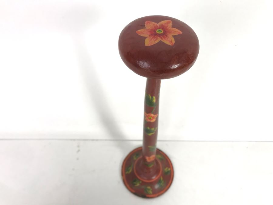 Vintage Wig Hat Holder Rack (JUST ADDED) [Photo 2]