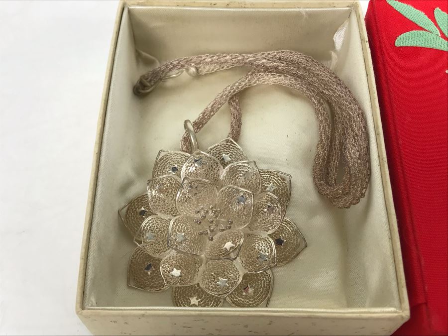 Vintage Gump's San Francisco Silver Filigree Necklace With Silver Filigree Flower Pendant With Stars Presented In Japanese Box (JUST ADDED) [Photo 4]