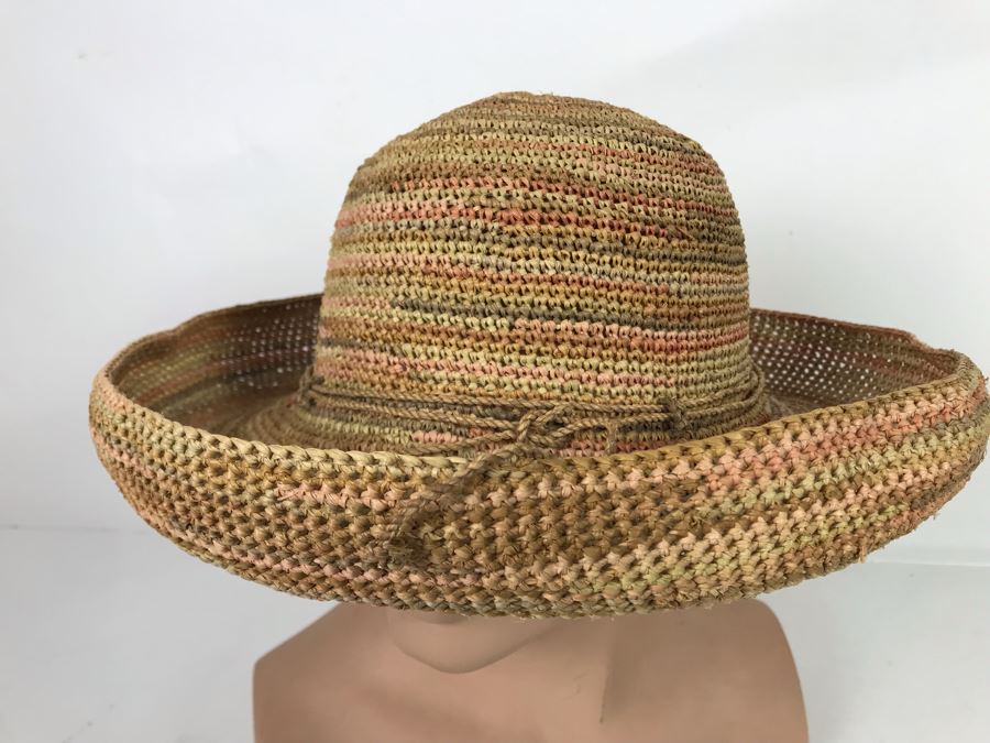 Helen Kaminski 100% Raffia Hat Retails $250 (JUST ADDED) [Photo 2]