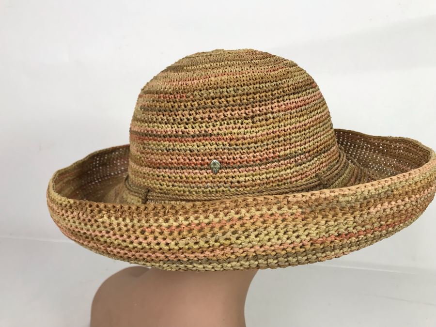 Helen Kaminski 100% Raffia Hat Retails $250 (JUST ADDED) [Photo 6]