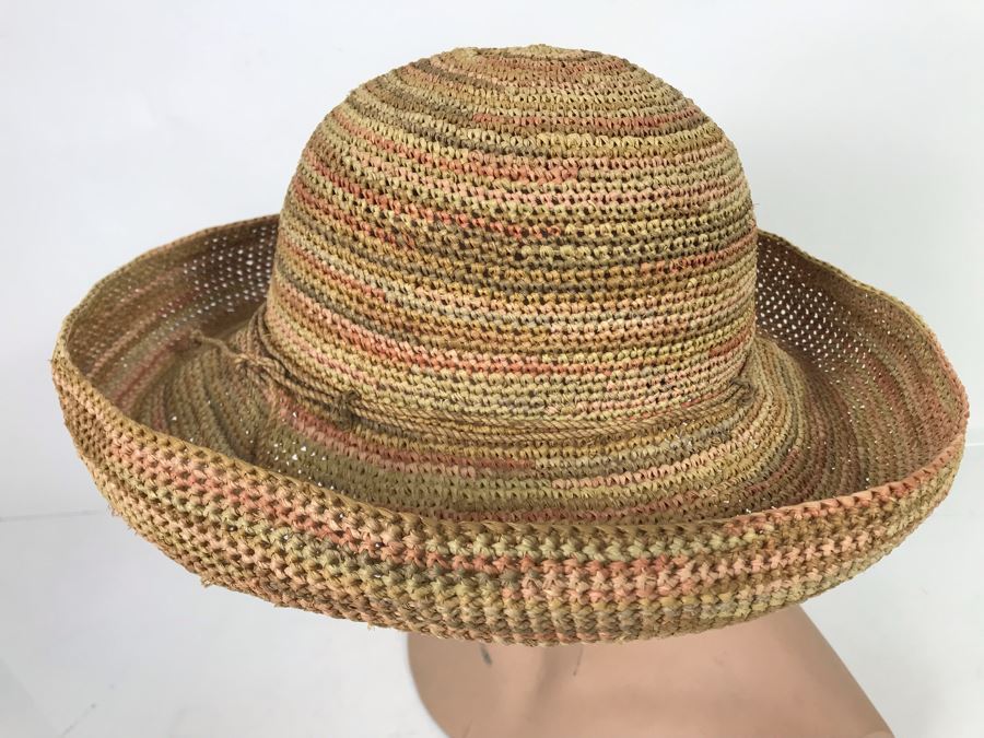 Helen Kaminski 100% Raffia Hat Retails $250 (JUST ADDED) [Photo 4]